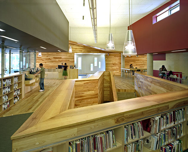 inFORM studio: Traverwood Library